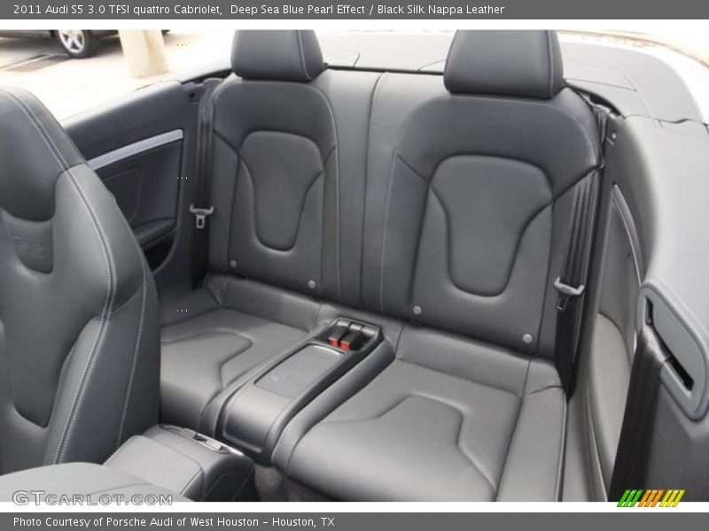 Deep Sea Blue Pearl Effect / Black Silk Nappa Leather 2011 Audi S5 3.0 TFSI quattro Cabriolet