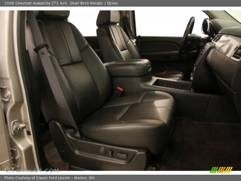 Silver Birch Metallic / Ebony 2008 Chevrolet Avalanche Z71 4x4