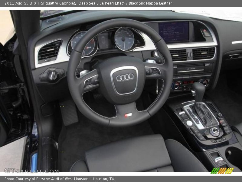 Deep Sea Blue Pearl Effect / Black Silk Nappa Leather 2011 Audi S5 3.0 TFSI quattro Cabriolet