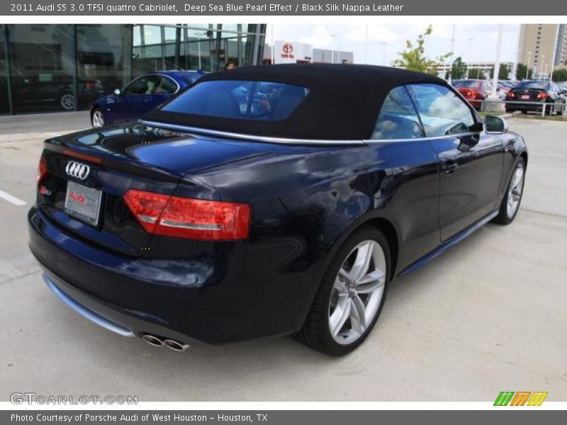 Deep Sea Blue Pearl Effect / Black Silk Nappa Leather 2011 Audi S5 3.0 TFSI quattro Cabriolet