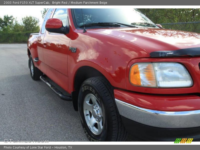 Bright Red / Medium Parchment Beige 2003 Ford F150 XLT SuperCab