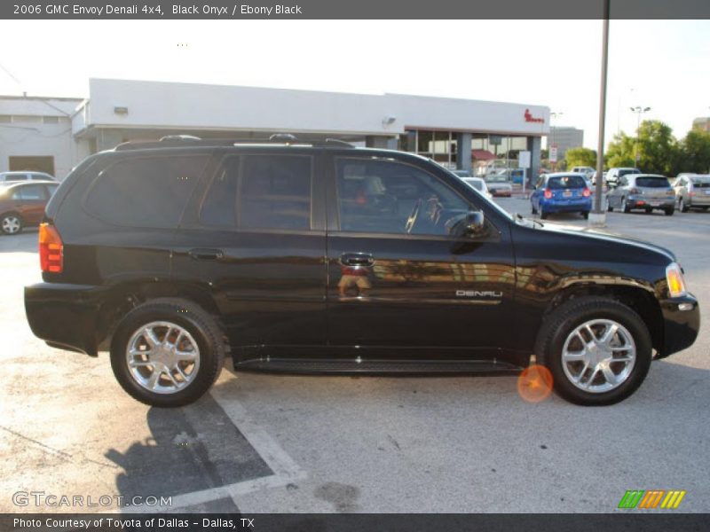 Black Onyx / Ebony Black 2006 GMC Envoy Denali 4x4