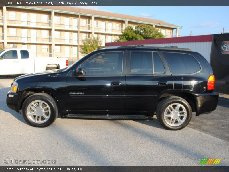 Black Onyx / Ebony Black 2006 GMC Envoy Denali 4x4