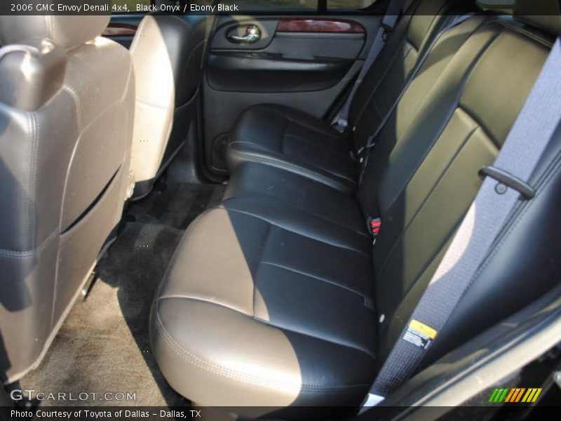 Black Onyx / Ebony Black 2006 GMC Envoy Denali 4x4