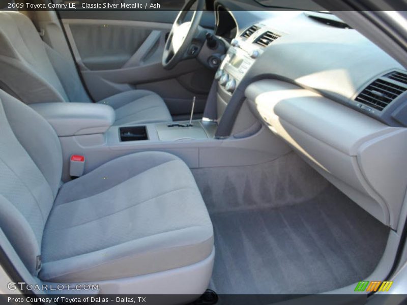 Classic Silver Metallic / Ash 2009 Toyota Camry LE