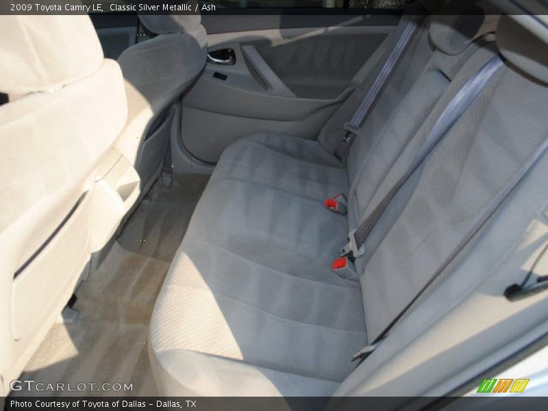 Classic Silver Metallic / Ash 2009 Toyota Camry LE