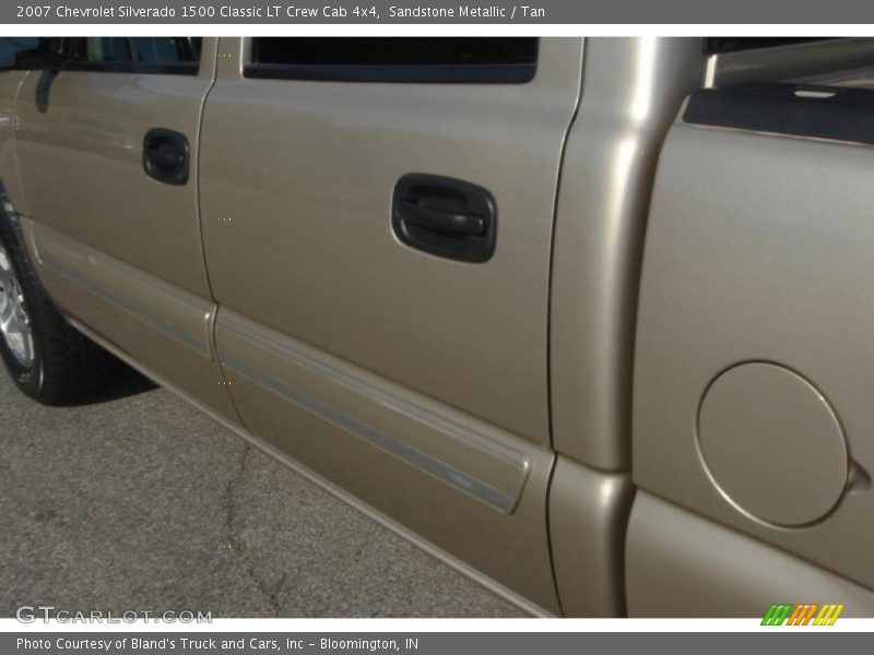 Sandstone Metallic / Tan 2007 Chevrolet Silverado 1500 Classic LT Crew Cab 4x4