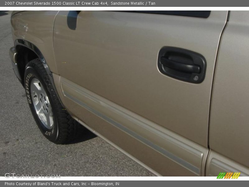 Sandstone Metallic / Tan 2007 Chevrolet Silverado 1500 Classic LT Crew Cab 4x4