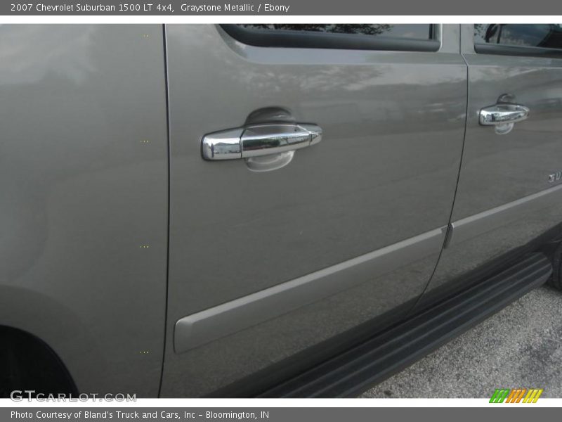 Graystone Metallic / Ebony 2007 Chevrolet Suburban 1500 LT 4x4
