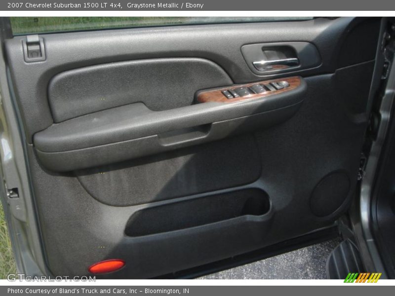 Graystone Metallic / Ebony 2007 Chevrolet Suburban 1500 LT 4x4