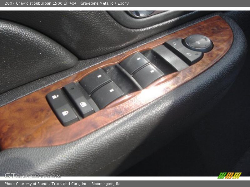 Graystone Metallic / Ebony 2007 Chevrolet Suburban 1500 LT 4x4