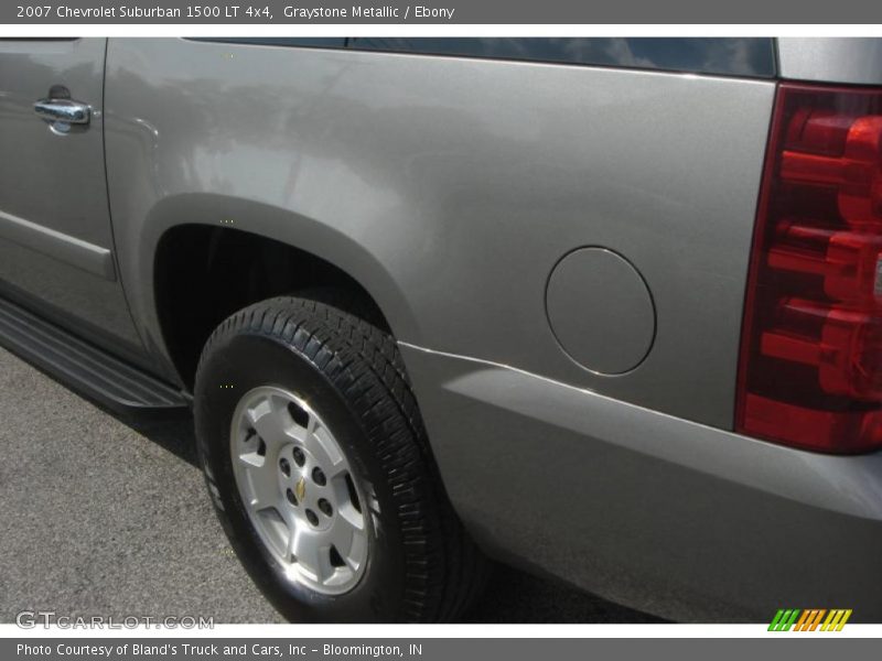 Graystone Metallic / Ebony 2007 Chevrolet Suburban 1500 LT 4x4