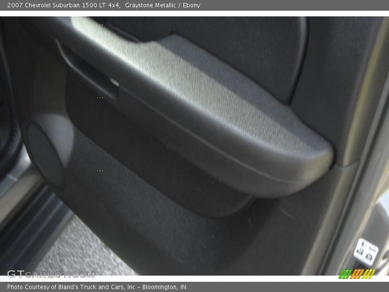 Graystone Metallic / Ebony 2007 Chevrolet Suburban 1500 LT 4x4