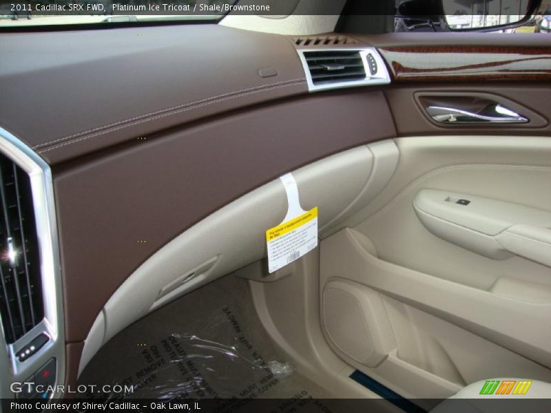 Platinum Ice Tricoat / Shale/Brownstone 2011 Cadillac SRX FWD