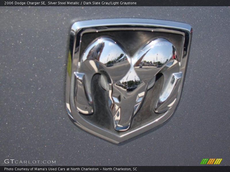 Silver Steel Metallic / Dark Slate Gray/Light Graystone 2006 Dodge Charger SE