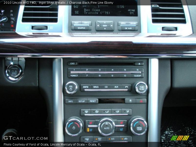 Ingot Silver Metallic / Charcoal Black/Fine Line Ebony 2010 Lincoln MKS FWD
