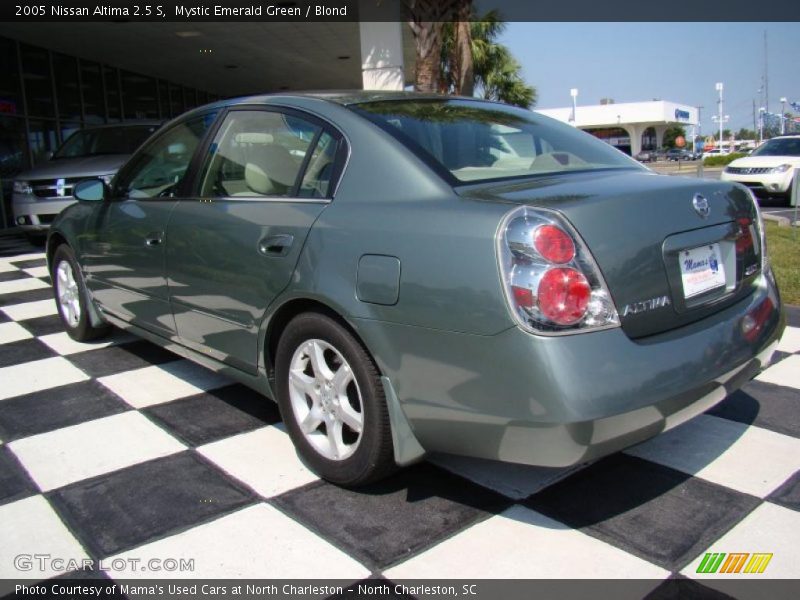 Mystic Emerald Green / Blond 2005 Nissan Altima 2.5 S