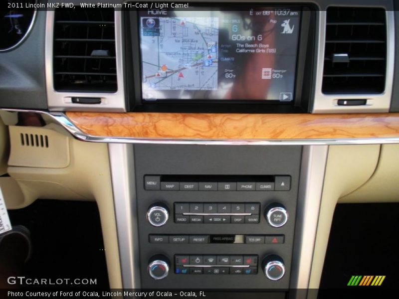 White Platinum Tri-Coat / Light Camel 2011 Lincoln MKZ FWD