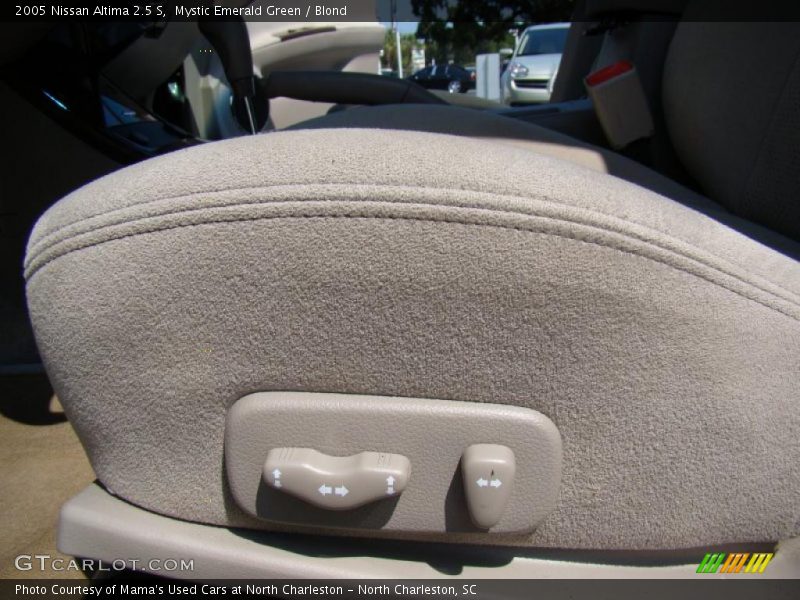 Mystic Emerald Green / Blond 2005 Nissan Altima 2.5 S