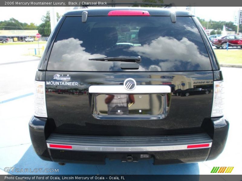 Black / Charcoal Black 2006 Mercury Mountaineer Luxury