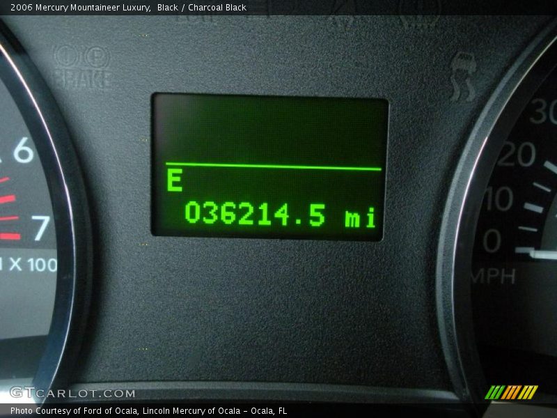 Black / Charcoal Black 2006 Mercury Mountaineer Luxury