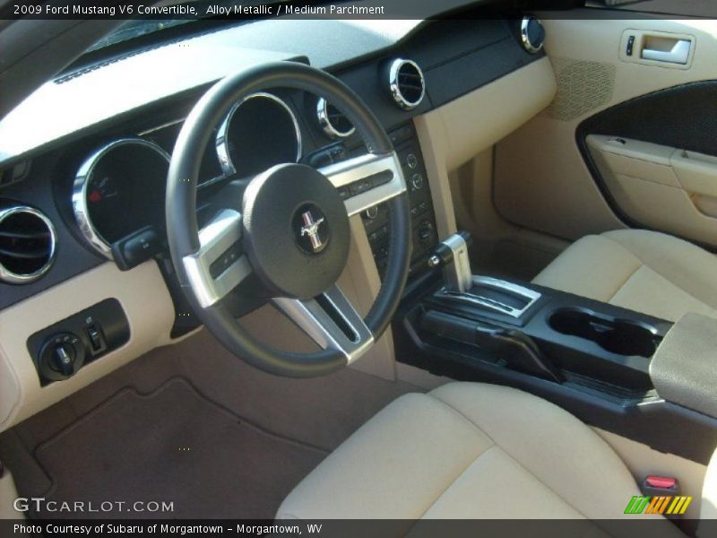 Alloy Metallic / Medium Parchment 2009 Ford Mustang V6 Convertible