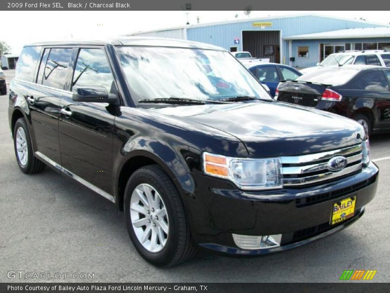 Black / Charcoal Black 2009 Ford Flex SEL