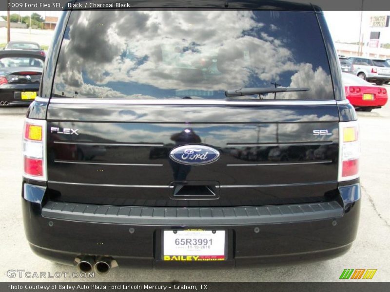 Black / Charcoal Black 2009 Ford Flex SEL