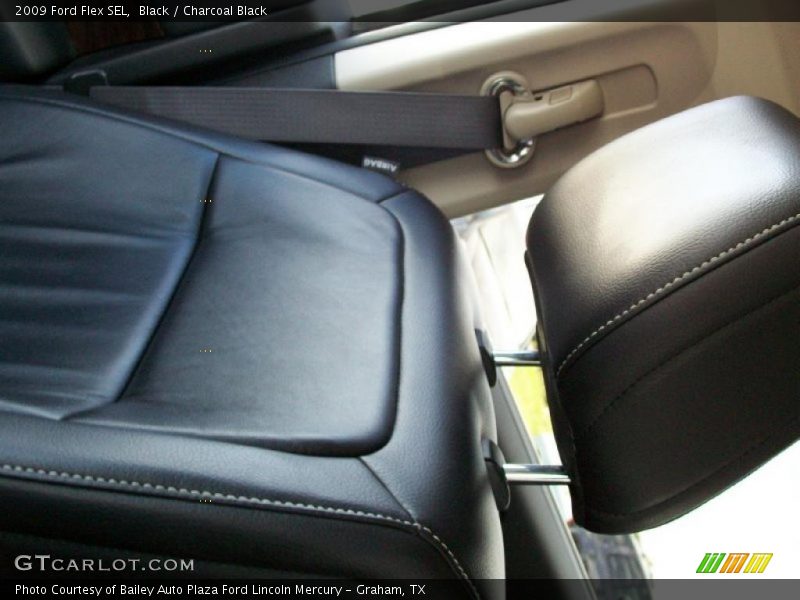 Black / Charcoal Black 2009 Ford Flex SEL