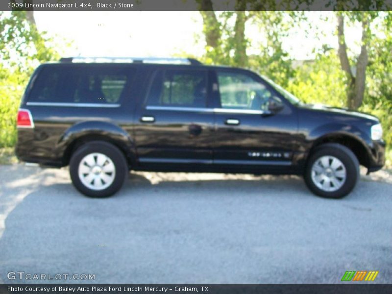 Black / Stone 2009 Lincoln Navigator L 4x4