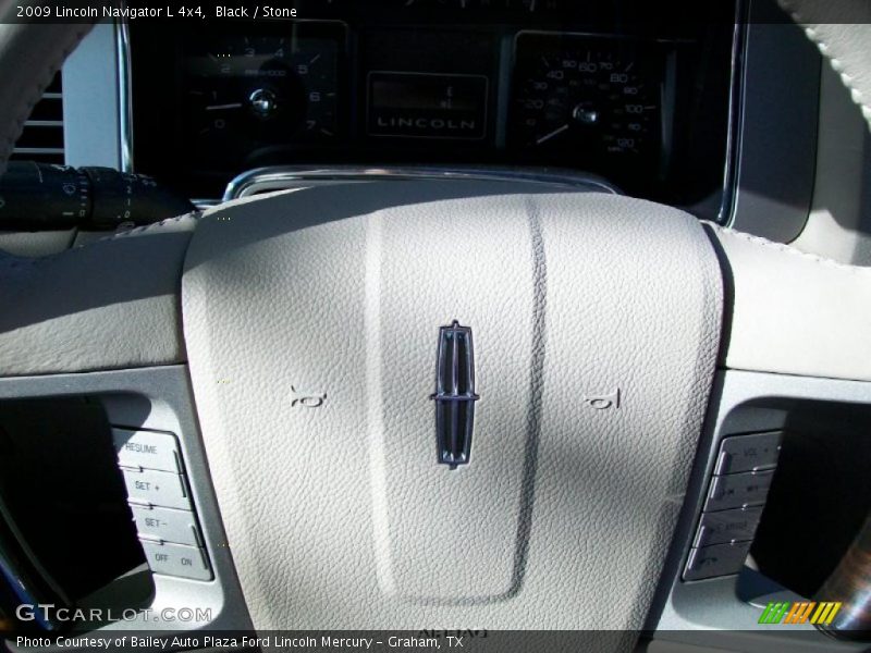 Black / Stone 2009 Lincoln Navigator L 4x4