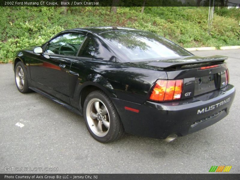 Black / Dark Charcoal 2002 Ford Mustang GT Coupe