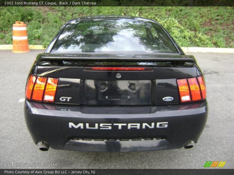 Black / Dark Charcoal 2002 Ford Mustang GT Coupe