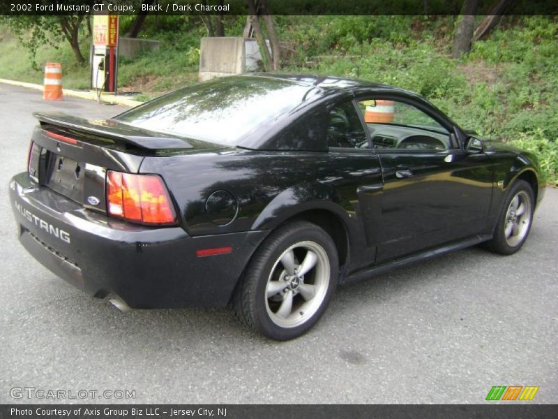 Black / Dark Charcoal 2002 Ford Mustang GT Coupe