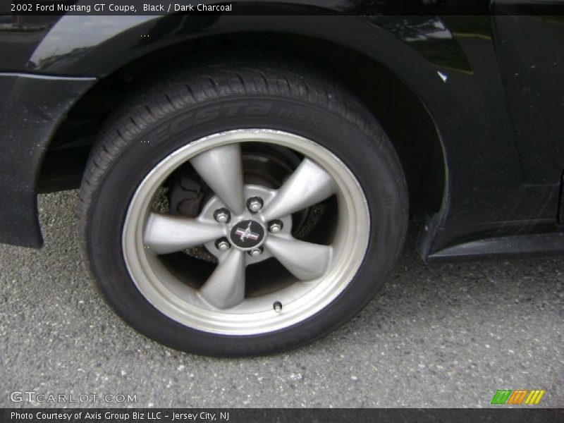 Black / Dark Charcoal 2002 Ford Mustang GT Coupe