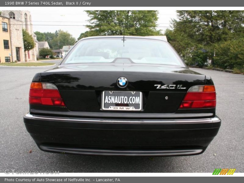Black II / Grey 1998 BMW 7 Series 740iL Sedan