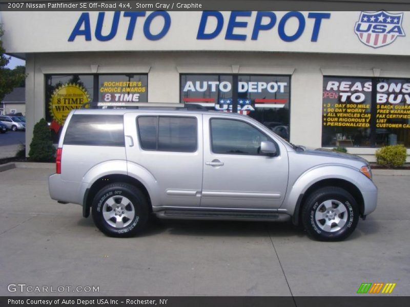Storm Gray / Graphite 2007 Nissan Pathfinder SE Off-Road 4x4