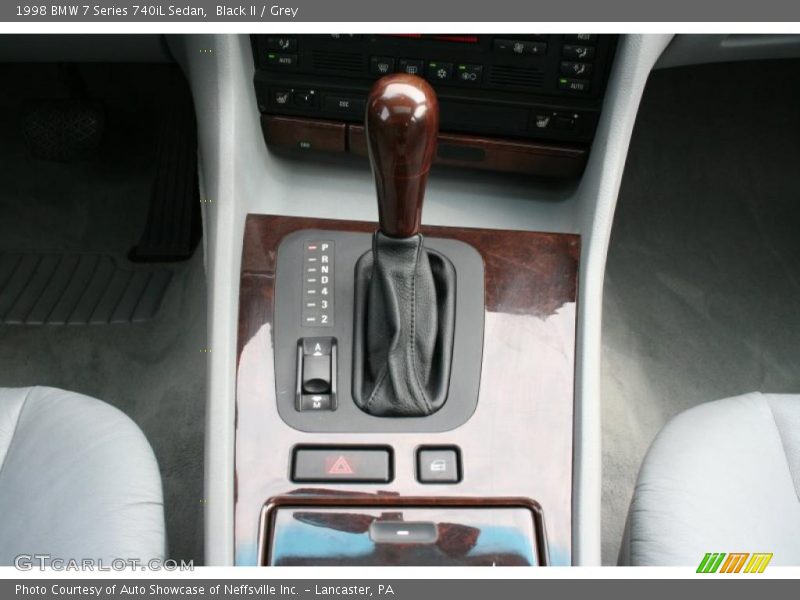 Black II / Grey 1998 BMW 7 Series 740iL Sedan