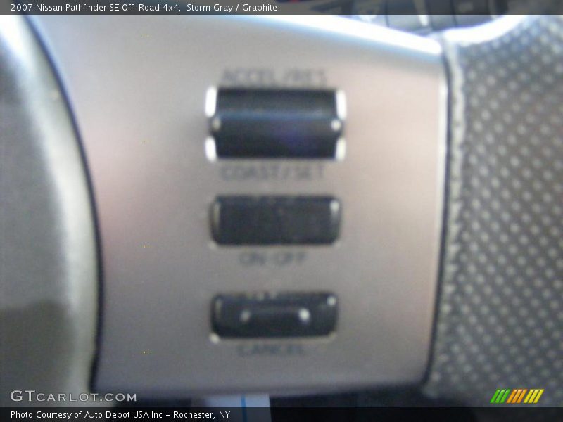 Storm Gray / Graphite 2007 Nissan Pathfinder SE Off-Road 4x4