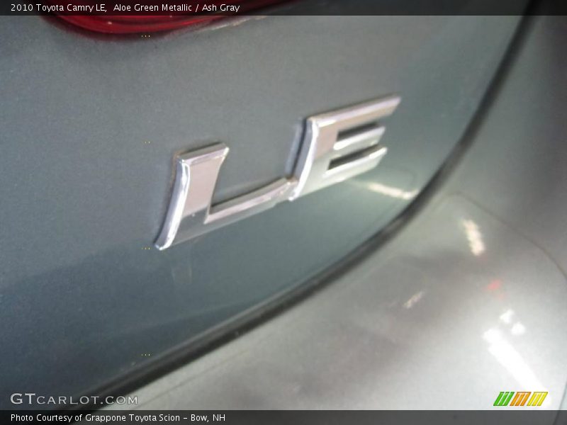 Aloe Green Metallic / Ash Gray 2010 Toyota Camry LE