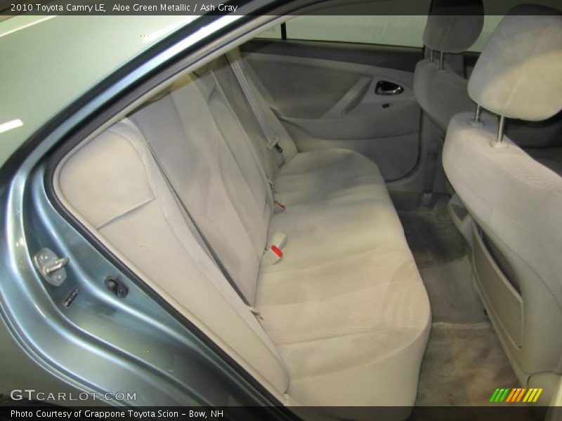 Aloe Green Metallic / Ash Gray 2010 Toyota Camry LE