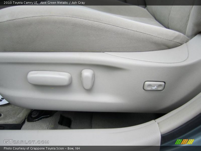 Aloe Green Metallic / Ash Gray 2010 Toyota Camry LE