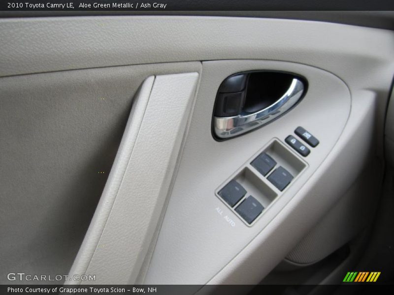 Aloe Green Metallic / Ash Gray 2010 Toyota Camry LE