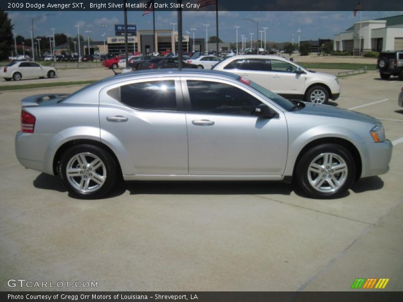 Bright Silver Metallic / Dark Slate Gray 2009 Dodge Avenger SXT