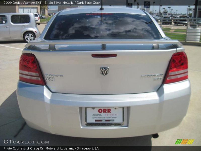 Bright Silver Metallic / Dark Slate Gray 2009 Dodge Avenger SXT