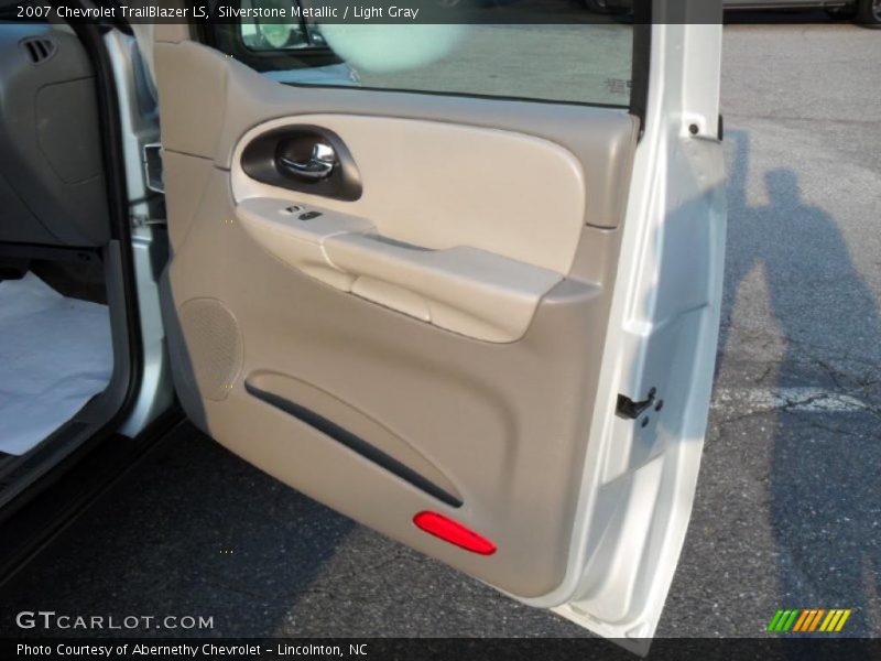 Silverstone Metallic / Light Gray 2007 Chevrolet TrailBlazer LS