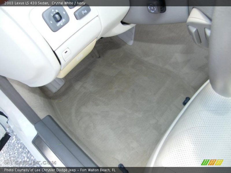 Crystal White / Ivory 2003 Lexus LS 430 Sedan