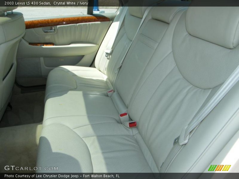 Crystal White / Ivory 2003 Lexus LS 430 Sedan