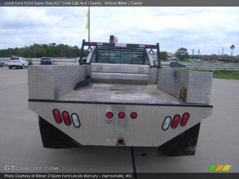 Oxford White / Camel 2008 Ford F350 Super Duty XLT Crew Cab 4x4 Chassis