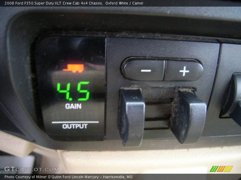 Oxford White / Camel 2008 Ford F350 Super Duty XLT Crew Cab 4x4 Chassis
